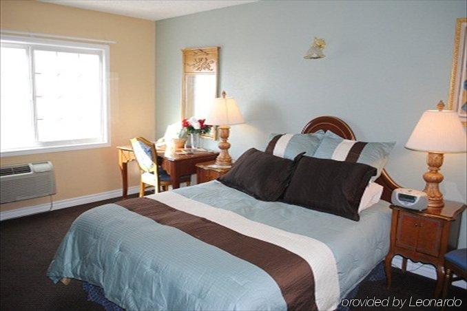Travel Inn & Suites Викторвилл Номер фото