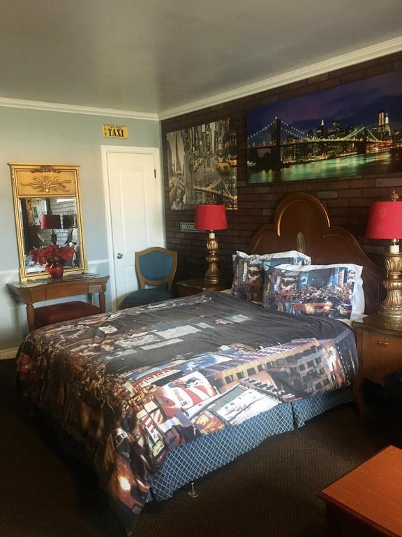 Travel Inn & Suites Викторвилл Экстерьер фото